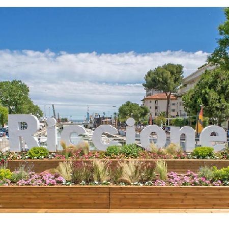 Urania Otel Fogliano Marina Dış mekan fotoğraf