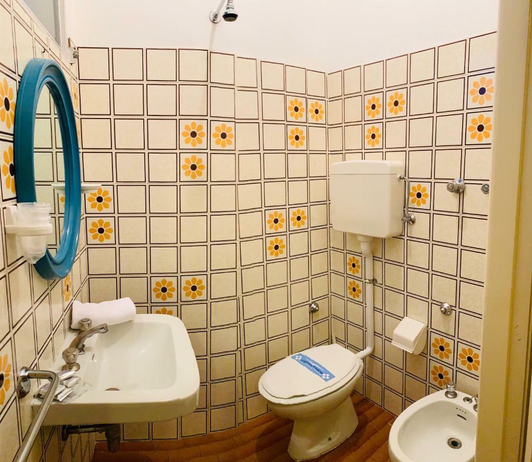 Urania Otel Fogliano Marina Dış mekan fotoğraf